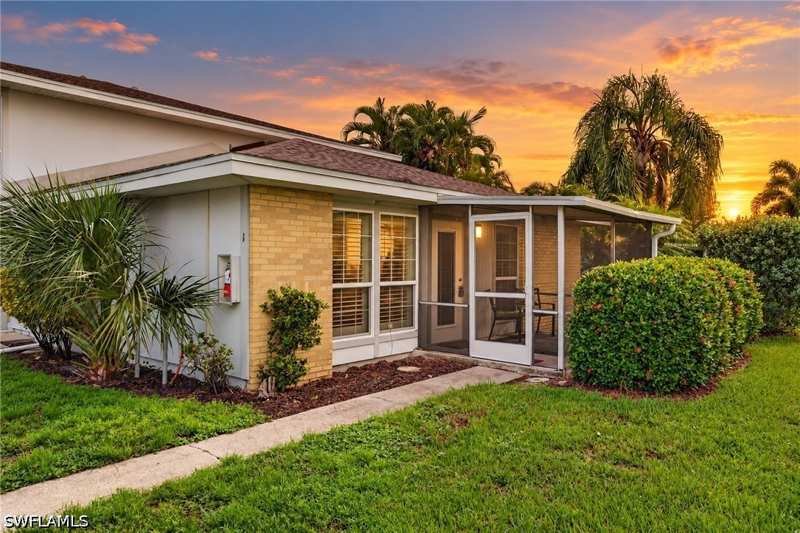 2 bedroom Condominium at 3276 Royal Canadian Trce 1, Provincetown, Fort Myers — photo 1