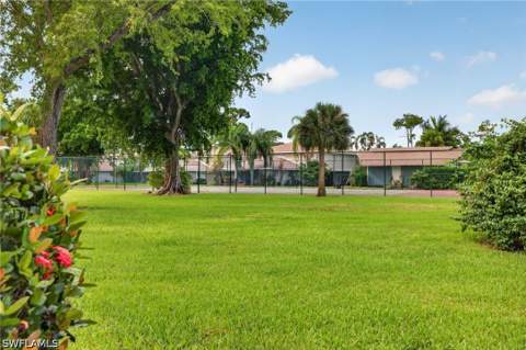 3276 Royal Canadian Trce 1, Fort Myers FL - photo 23 of 37
