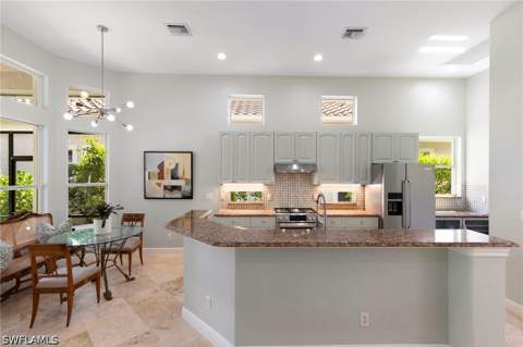 8956 Cherry Oaks Trl, Naples FL - photo 10 of 49