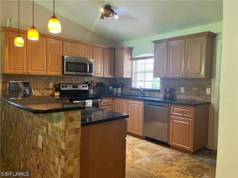 2923 14th Ave SE, Naples FL - photo 21 of 38
