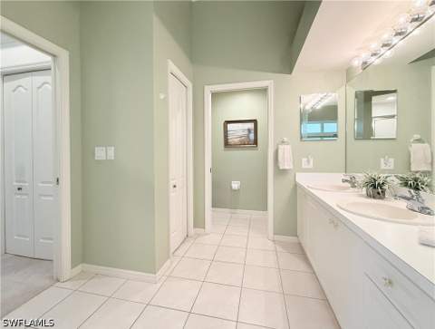8580 Naples Heritage Dr 621, Naples FL - photo 21 of 44
