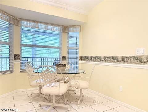 8580 Naples Heritage Dr 621, Naples FL - photo 8 of 44