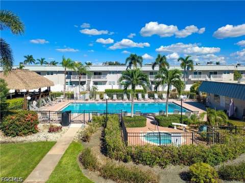 6777 Winkler Rd 238, Fort Myers FL - photo 10 of 16