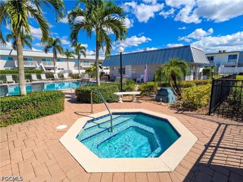 6777 Winkler Rd 238, Fort Myers FL - photo 12 of 16