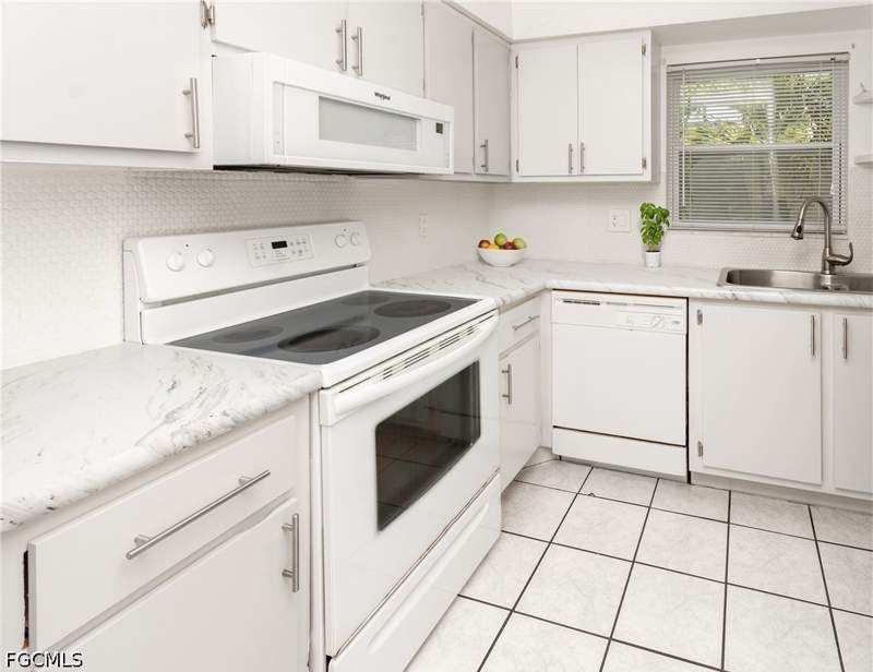 1 bedroom Condominium at 6777 Winkler Rd 238, Regency Condo, Fort Myers — photo 5