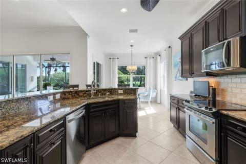 9090 Limestone Ln, Naples FL - photo 9 of 48