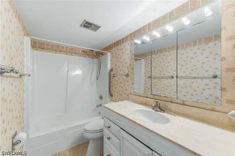 1549 Sandpiper St 82, Naples FL - photo 16 of 40