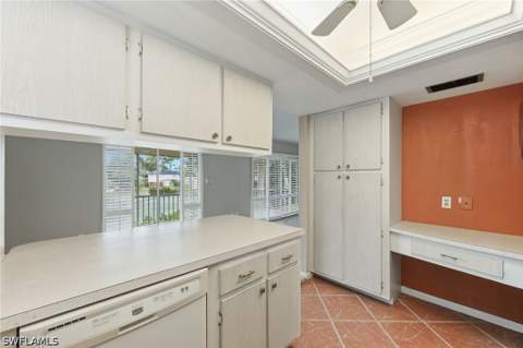 1549 Sandpiper St 82, Naples FL - photo 9 of 40