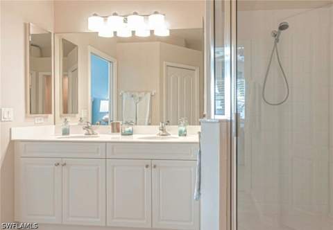 1182 Sweetwater Ln 1807, Naples FL - photo 18 of 43
