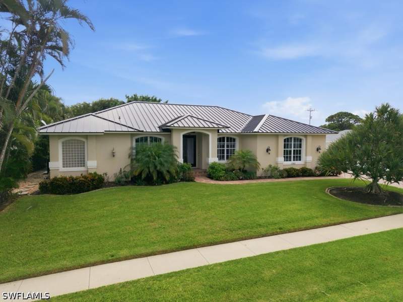 3 bedroom SingleFamilyResidence at 1361 Bayport Ave, Marco Beach, Marco Island — photo 2