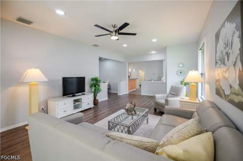 20940 Calle Cristal Ln 1, North Fort Myers FL - photo 17 of 41