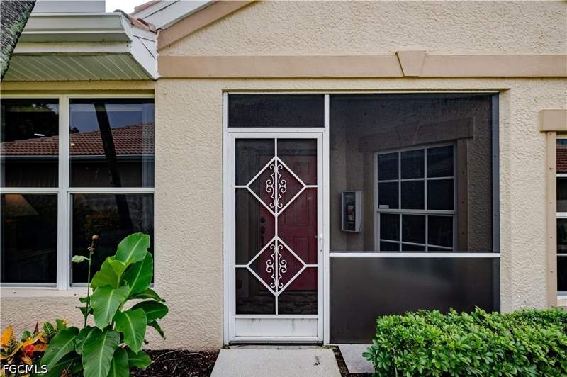 2 bedroom Attached at 20940 Calle Cristal Ln 1, Herons Glen, North Fort Myers — photo 4