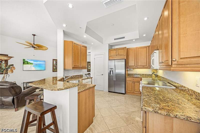 3 bedroom Condominium at 4182 Bay Beach Ln 722, Waterside At Bay Beach, Fort Myers Beach — photo 4