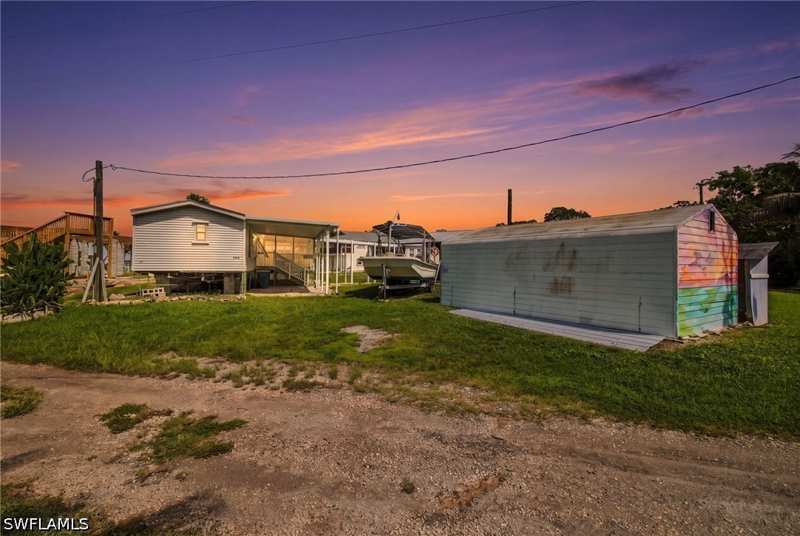 2 bedroom SingleFamilyResidence at 1241 S Lopez Ln, Chokoloskee, Chokoloskee — photo 1