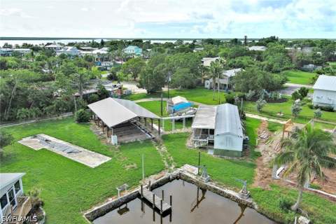 1241 S Lopez Ln, Chokoloskee FL - photo 22 of 39