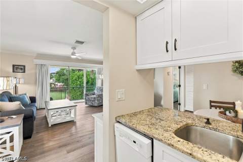 330 Kon Tiki Dr D6, Naples FL - photo 14 of 28