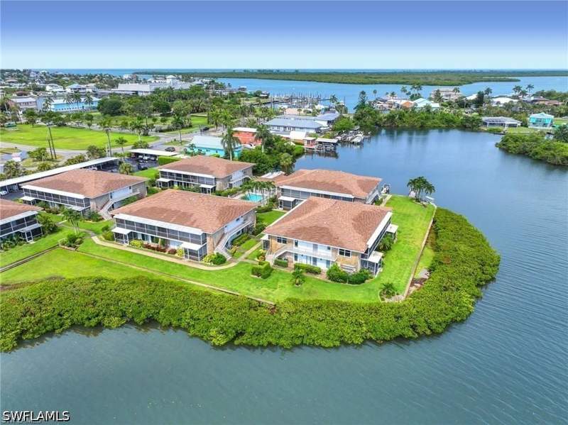 1 bedroom Condominium at 330 Kon Tiki Dr D6, Tarpon Village Apts, Naples — photo 3