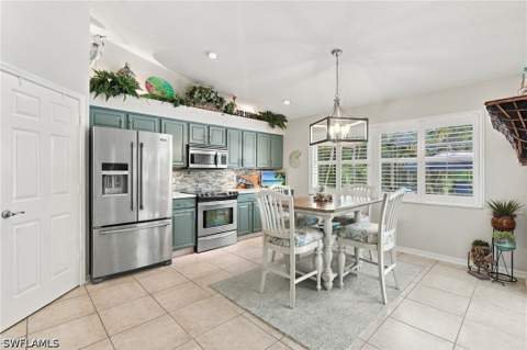 8880 Staghorn Way, Fort Myers FL - photo 16 of 46