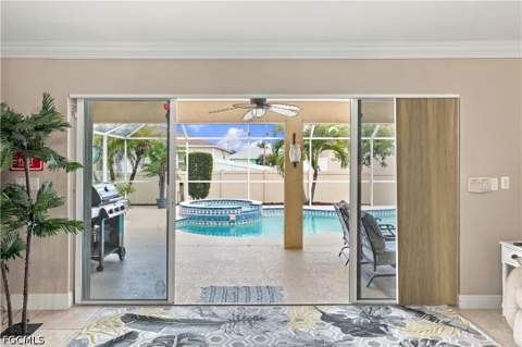 2215 NW 5th St, Cape Coral FL - photo 8 of 39