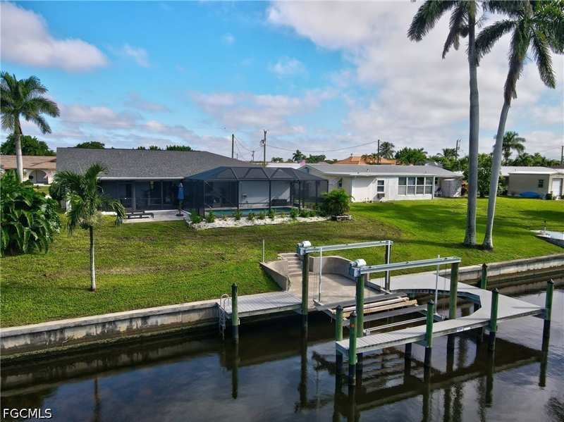 3 bedroom SingleFamilyResidence at 1316 SE 29th St, Cape Coral, Cape Coral — photo 1