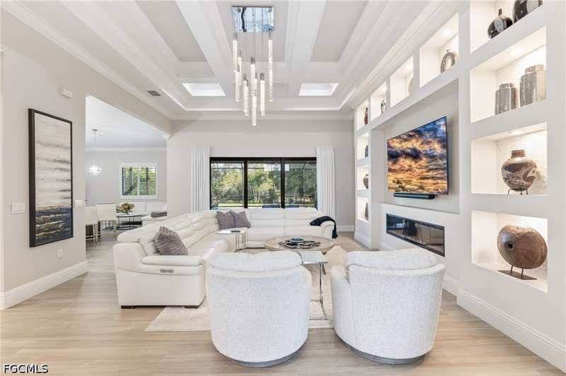 3 bedroom SingleFamilyResidence at 17259 Walnut Run Dr, Country Club, Alva — photo 1