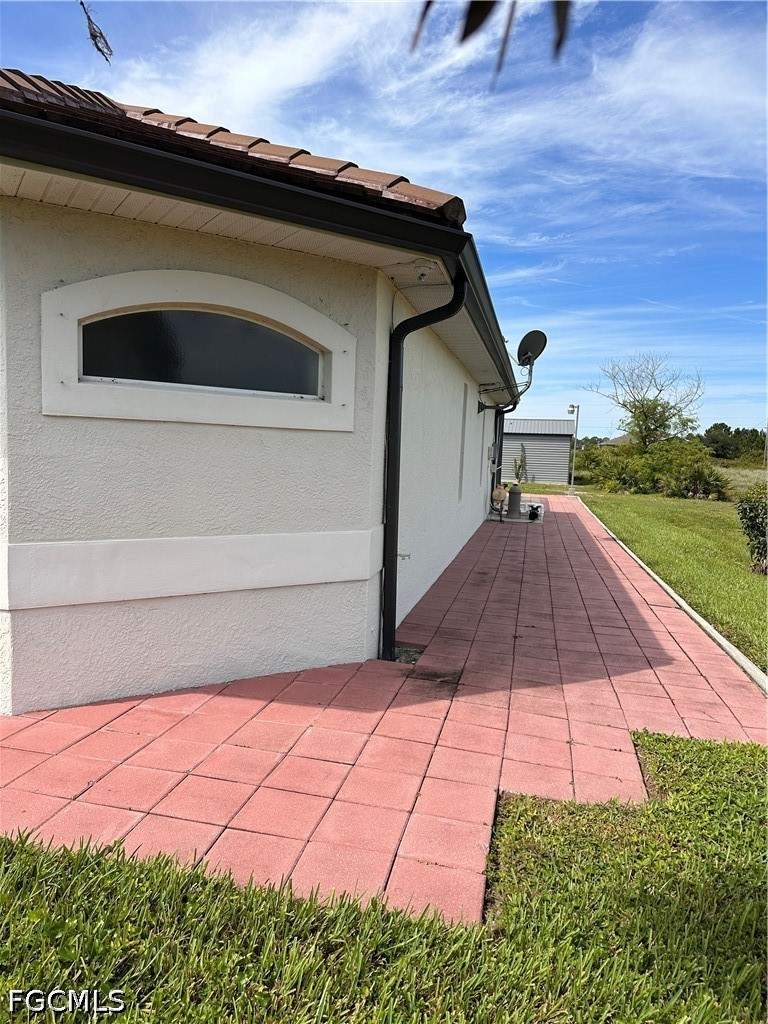 3 bedroom SingleFamilyResidence at 1717 Abbott Ave, Lehigh Acres, Lehigh Acres — photo 3