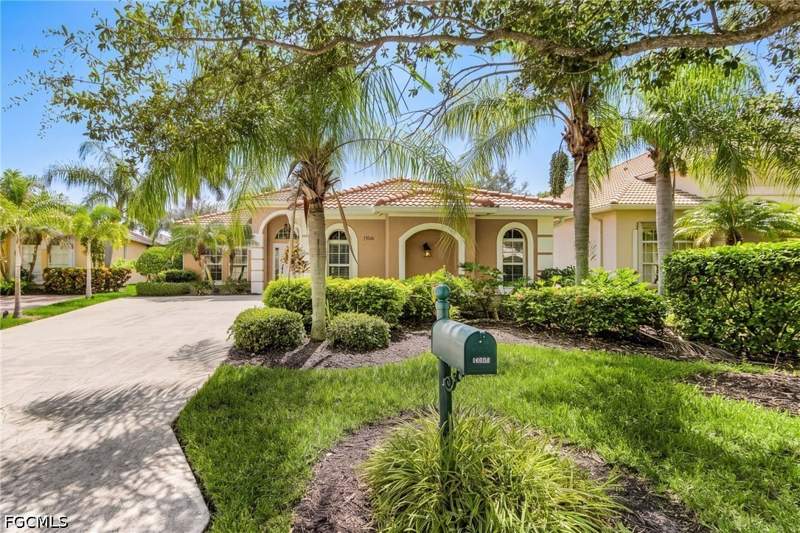 3 bedroom SingleFamilyResidence at 13046 Sail Away St, Moody River Estates, North Fort Myers — photo 2
