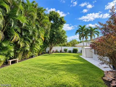 5550 New Pine Lake Dr, Fort Myers FL - photo 6 of 8