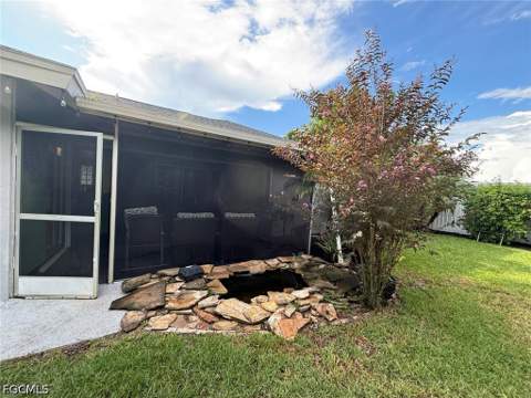 5550 New Pine Lake Dr, Fort Myers FL - photo 7 of 8