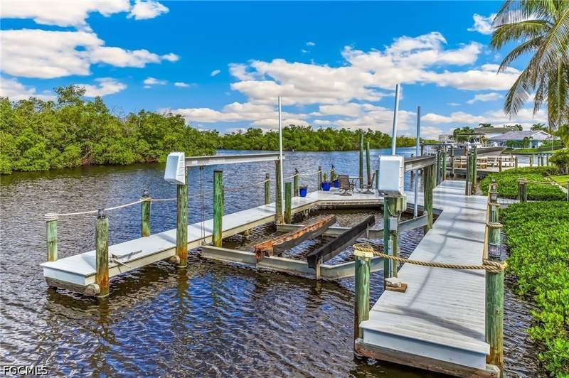 3 bedroom SingleFamilyResidence at 14960 Caleb Dr, Palm Acres, Fort Myers — photo 4