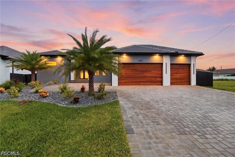 4 bedroom SingleFamilyResidence at 340 SW 31st Ave, Cape Coral, Cape Coral — photo 1