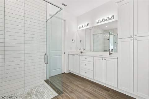 4875 Teak Wood Dr, Naples FL - photo 19 of 43