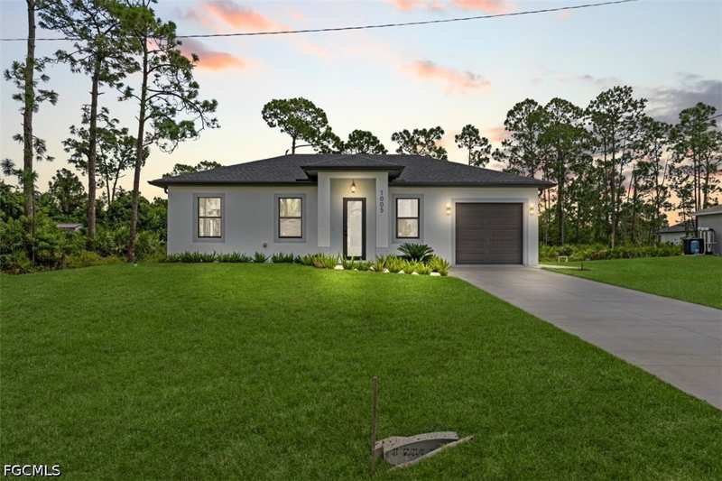 3 bedroom SingleFamilyResidence at 1005 SW Brenton Ave, Lehigh Acres, Lehigh Acres — photo 1