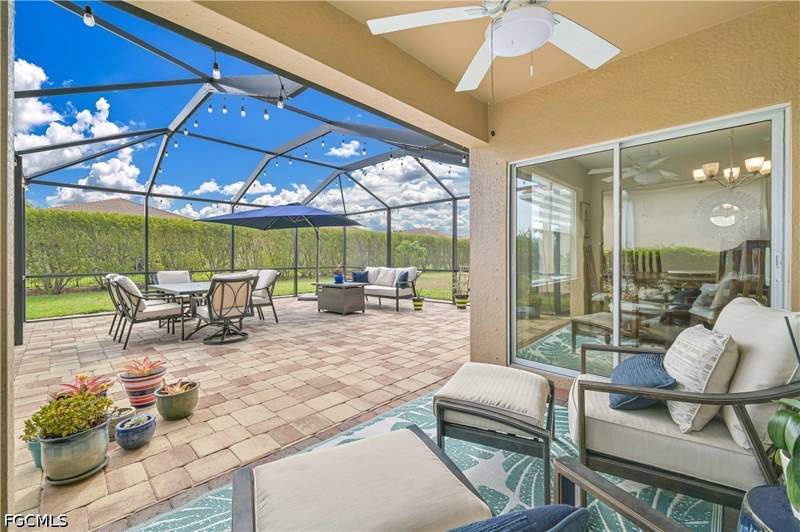 3 bedroom SingleFamilyResidence at 3275 Birchin Ln, Lindsford, Fort Myers — photo 2