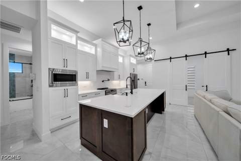1607 NE 23rd St, Cape Coral FL - photo 11 of 32