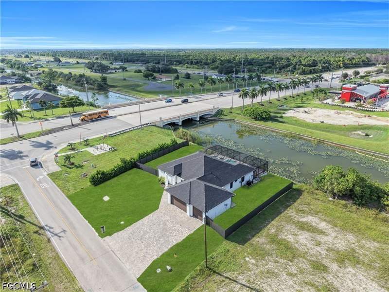 3 bedroom SingleFamilyResidence at 1607 NE 23rd St, Cape Coral, Cape Coral — photo 4