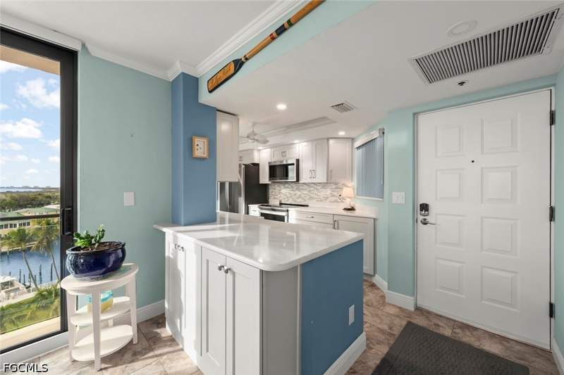 2 bedroom Condominium at 18120 San Carlos Blvd 805, Boardwalk Caper, Fort Myers Beach — photo 5