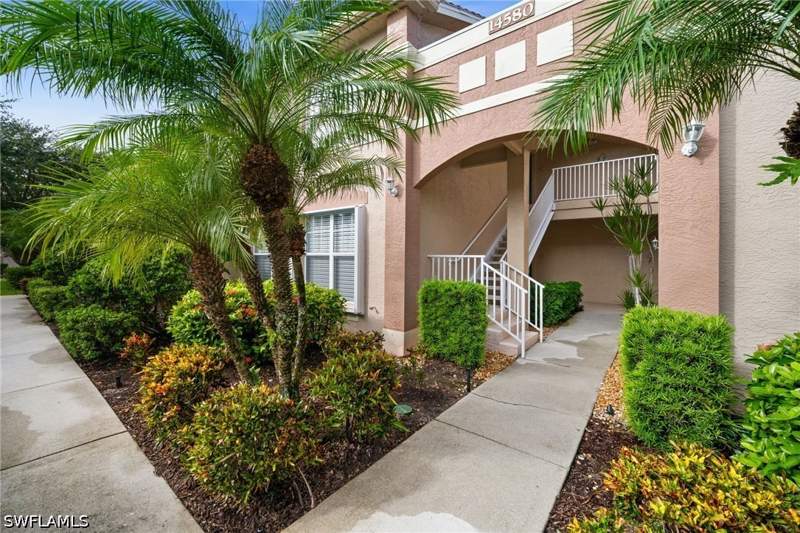 2 bedroom Condominium at 14580 Daffodil Dr 703, Willowbrook, Fort Myers — photo 2