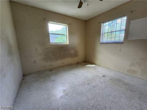 3222 Royal Palm Ave, Fort Myers FL - photo 9 of 14