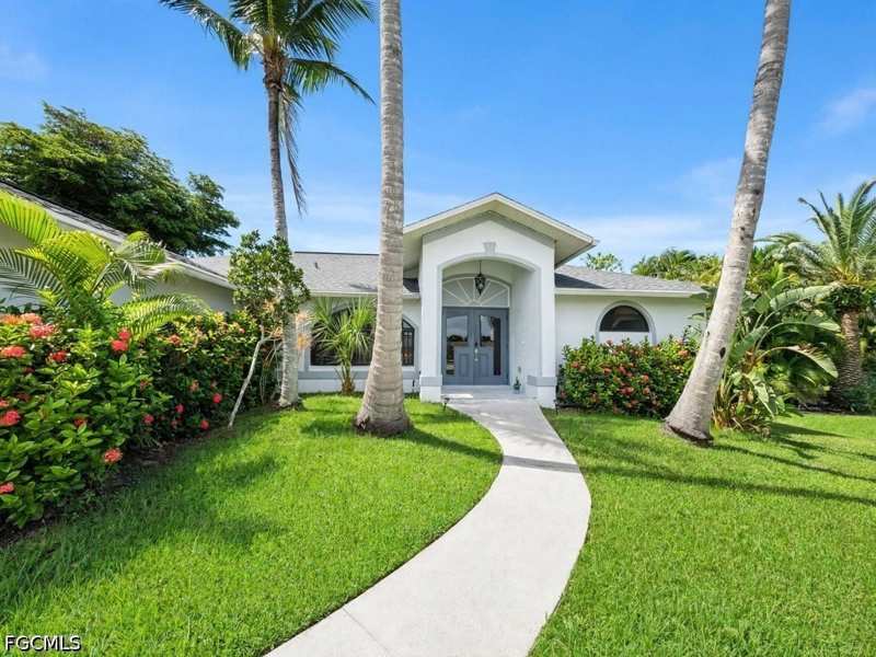 5 bedroom SingleFamilyResidence at 8896 Bracken Way, Fernwalk, Fort Myers — photo 1