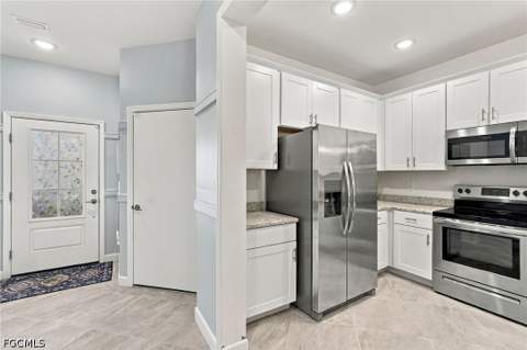 14159 Pine Lodge Ln, Fort Myers FL - photo 10 of 37