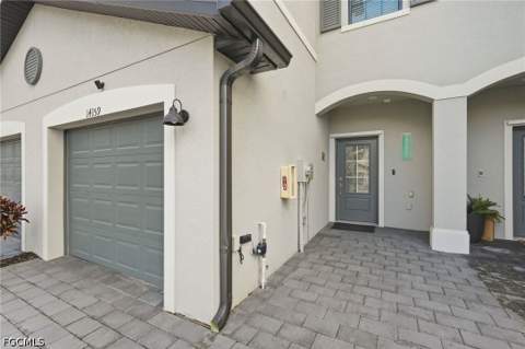 14159 Pine Lodge Ln, Fort Myers FL - photo 6 of 37