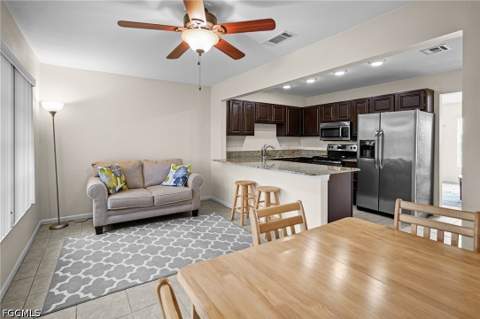6890 Sandtrap Dr 3, Fort Myers FL - photo 12 of 34