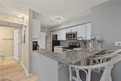 8930 Colonnades Ct E 616, Bonita Springs FL - photo 11 of 37