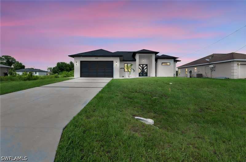 3 bedroom SingleFamilyResidence at 3724 7th St SW, Lehigh Acres, Lehigh Acres — photo 1