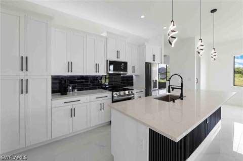 3724 7th St SW, Lehigh Acres FL - photo 11 of 39