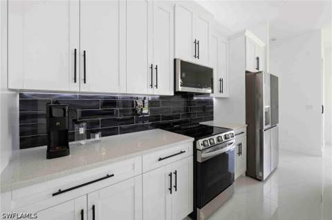 3724 7th St SW, Lehigh Acres FL - photo 12 of 39