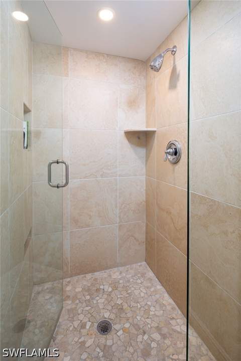 4005 Gulf Shore Blvd N 100, Naples FL - photo 14 of 33