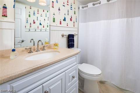 4005 Gulf Shore Blvd N 100, Naples FL - photo 17 of 33
