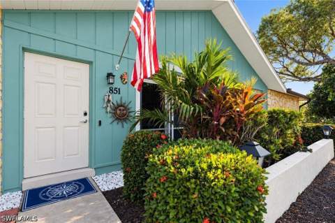 851 Palm View Dr, Naples FL - photo 12 of 34